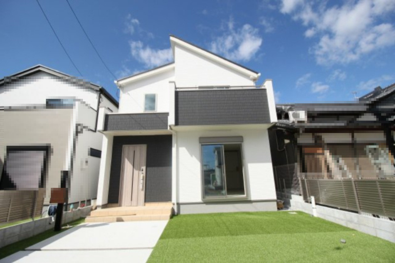 香美市土佐山田町宝町4丁目　2号棟　【内覧可能】（全5区画）　新築戸建の外観