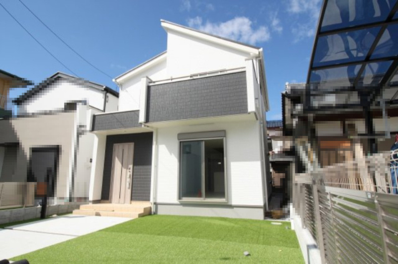 香美市土佐山田町宝町4丁目　2号棟　【内覧可能】（全5区画）　新築戸建の外観