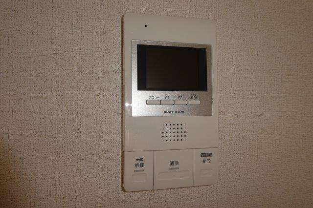 SUN16浜町のセキュリティ|TVインターホン（オートロック連動）