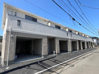 【外観】 | G・シエルクレール | 電動シャッター付き駐車場☆