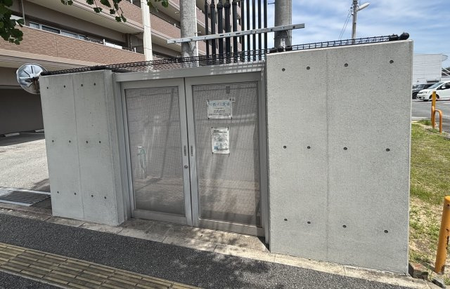 エイルマンション諏訪野町のその他