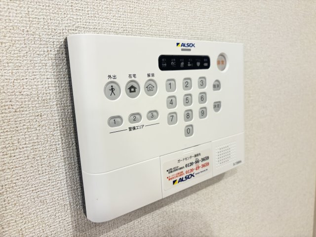 セレニティコートⅠのセキュリティ|写真は同建物の別部屋を参考に掲載しております。