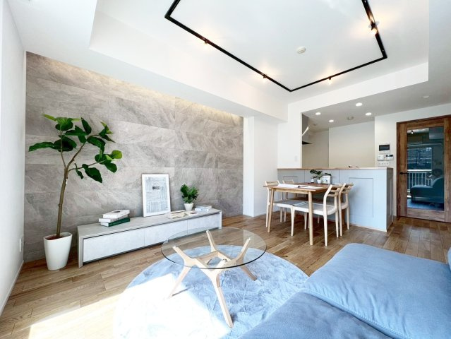 【居間・リビング】