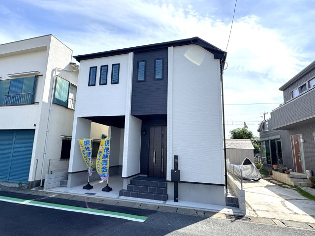 松戸市大金平３丁目新築戸建【小金北小学校：9分】の外観|完成済み内覧可能です！！
