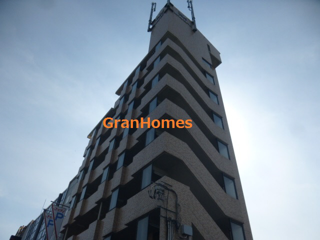 ジュネス神屋町の外観