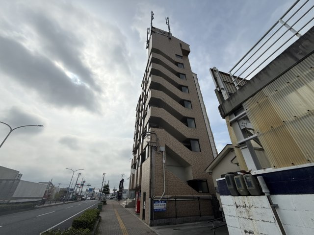 ジュネス神屋町の外観