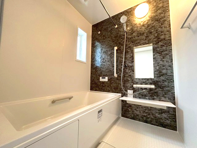 新築戸建　長野市上松2丁目　全2棟の浴室