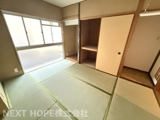 【収納】 | 灘ビラー | 2階和室６帖の床の間・押入れです♪令和８年６月初旬室内リフォーム済み！お待たせ無しで即ご入居していただけます！！素敵な室内をぜひ現地でご確認ください！！