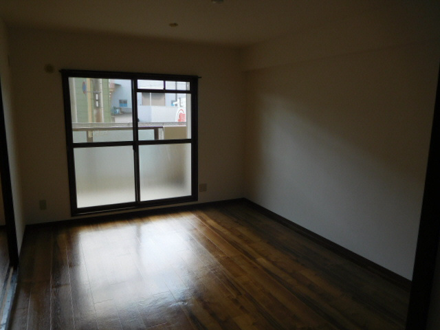 ハーモニー三幸Ⅱの居間・リビング