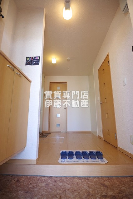 ウエストベルの玄関