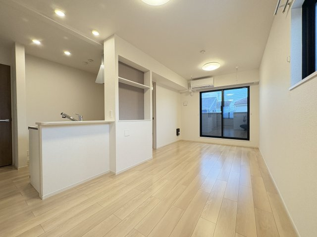 セレニティコートⅠの居間・リビング