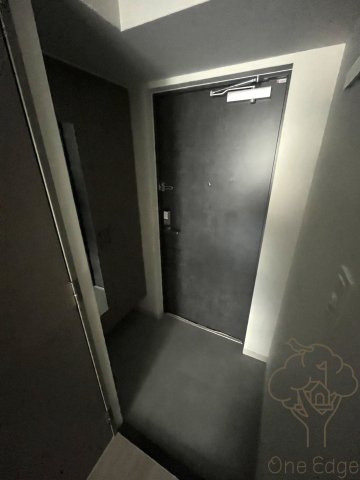 エスリードレジデンス大阪福島シティスクエアの玄関