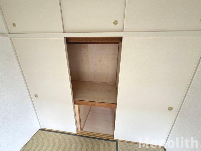 鶴山台31号棟の収納