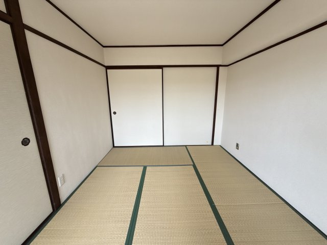 リノグランベル姫路の寝室