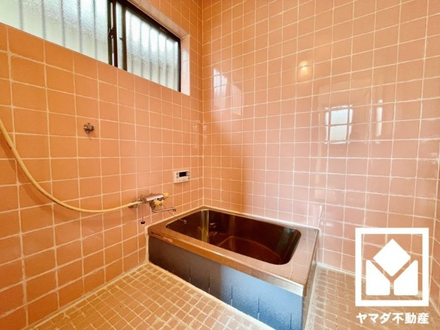 宇治市小倉町新田島の浴室