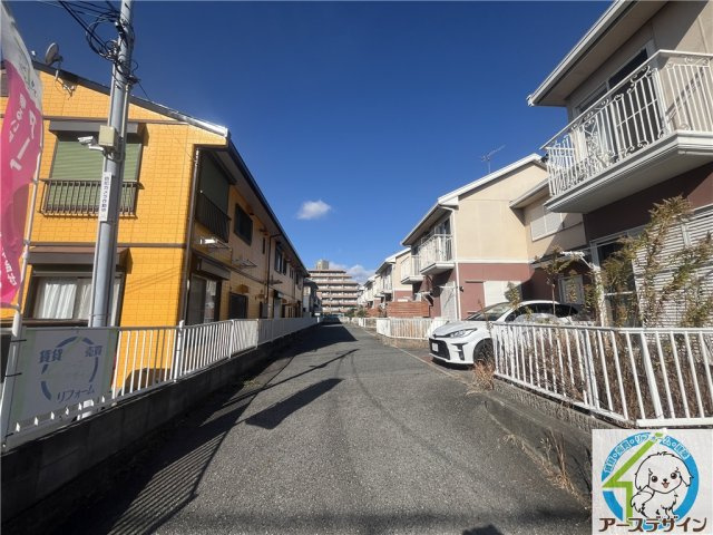 タウンハウス魚住の駐車場