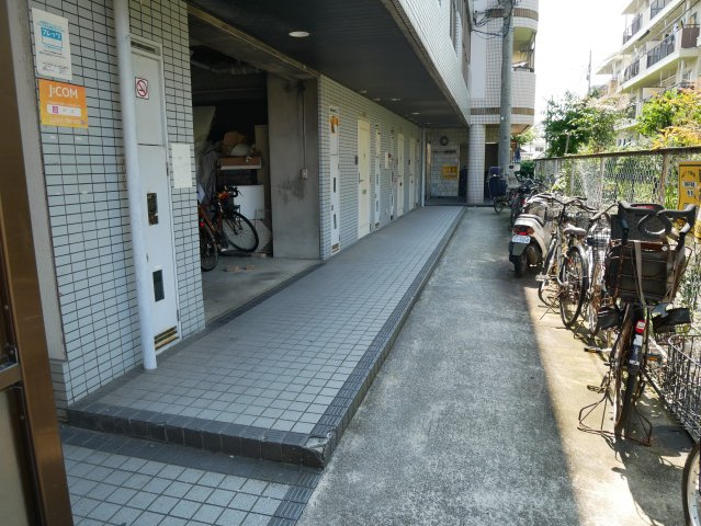【エントランス】 | シティコーポ西今川