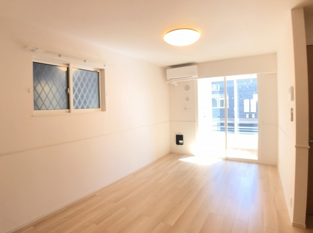 カーサベルデＡの居間・リビング|居室・リビング