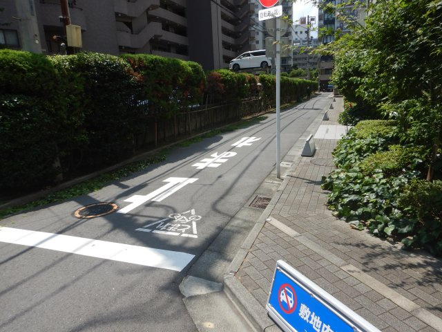 ファインレジデンス三田のその他|前面道路