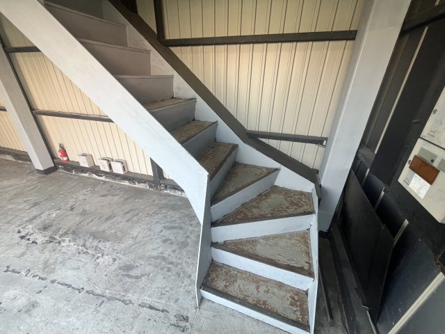 【その他】 | 八阪倉庫店舗