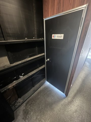 【内装】 | 八阪倉庫店舗