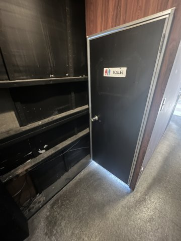 【内装】 | 八阪倉庫店舗