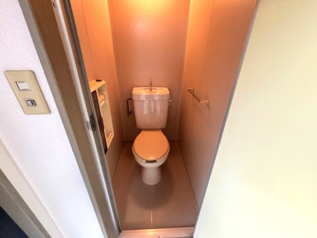 パストラルの玄関