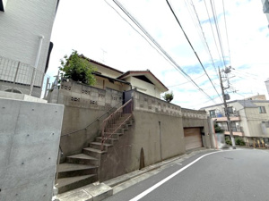 【外観】 | 2025年6月23日撮影
現在古家あり。