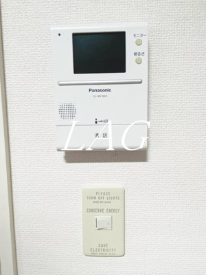 【セキュリティ】 | ピーナッツ | モニター付きインターフォンです。