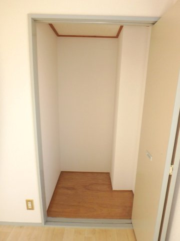 SUN　FORE甲子園の収納|専用の収納スペースです