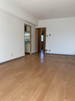 【居間・リビング】 | ロックベアーヒルズⅠ