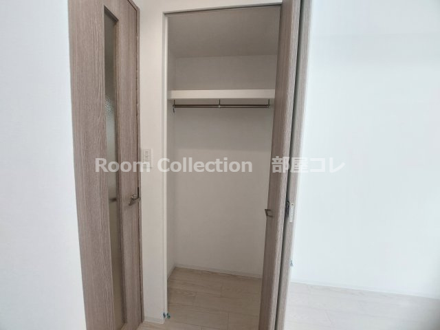 プレサンス太閤通駅前デュプルの収納|同シリーズイメージ写真
反転や色違い現況と異なる場合現況優先