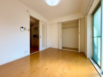 【居間・リビング】 | プラーフ湊川