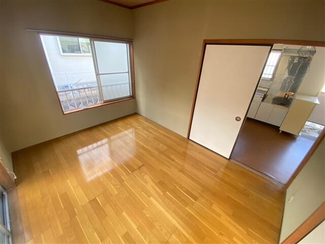 コーポメグミの洋室