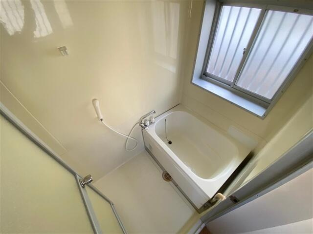 コーポメグミの浴室