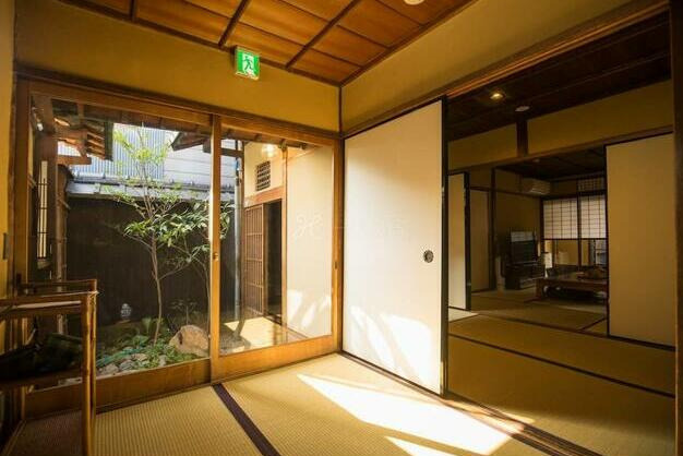 松之下町戸建ての和室