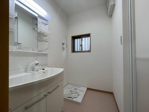 【独立洗面台】 | 大阪市東成区大今里南3丁目　中古テラスハウス