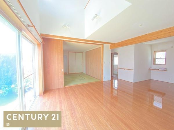 橋本市あやの台1丁目　中古戸建の居間・リビング