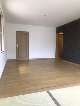 北葛城郡広陵町馬見南４丁目　一戸建の洋室|■現地撮影写真■明るい雰囲気の洋室です！