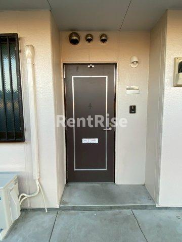 リンピア　INOUEの玄関