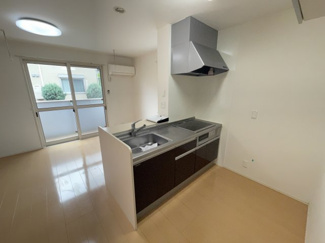 【キッチン】 | グランベルクB | イメージ(反転タイプ)