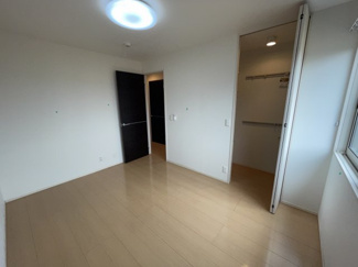 【内装】 | グランベルクB | イメージ(反転タイプ)