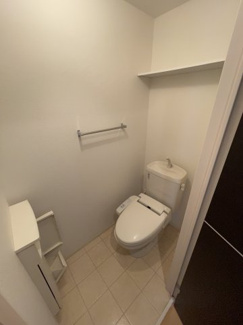 【トイレ】 | グランベルクB | イメージ(反転タイプ)