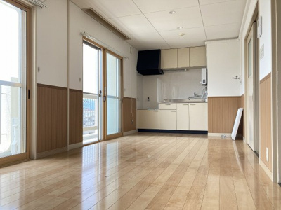 【居間・リビング】 | 山本ビル