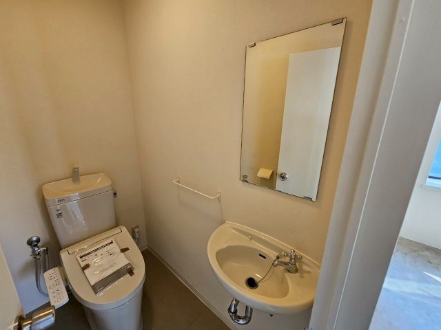 フォーライフ御影の洗面所