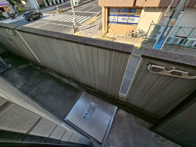 フォーライフ御影のバルコニー