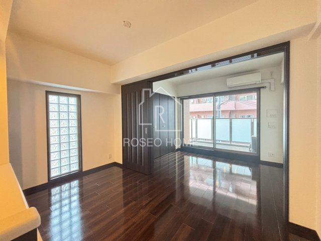 ラクラス江戸堀の内装