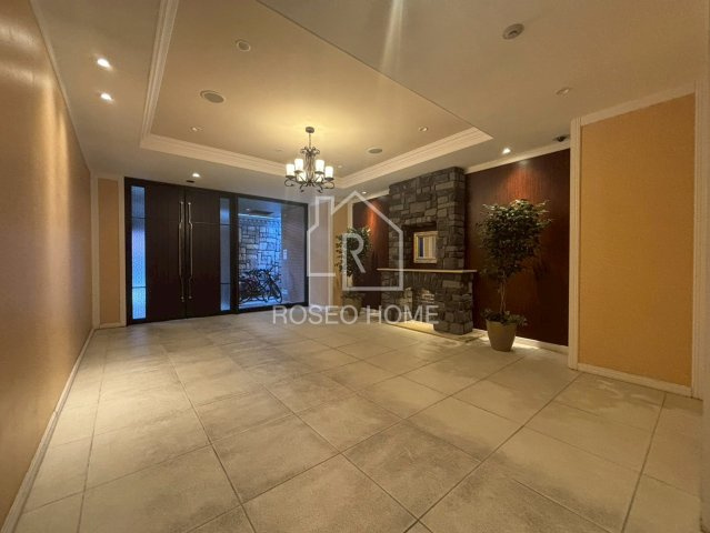 ラクラス江戸堀のロビー