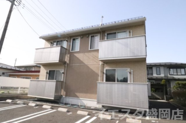 メゾンプラウディア