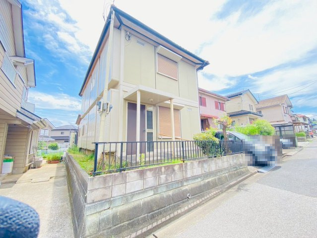 大和　中古戸建　軽量鉄骨の外観